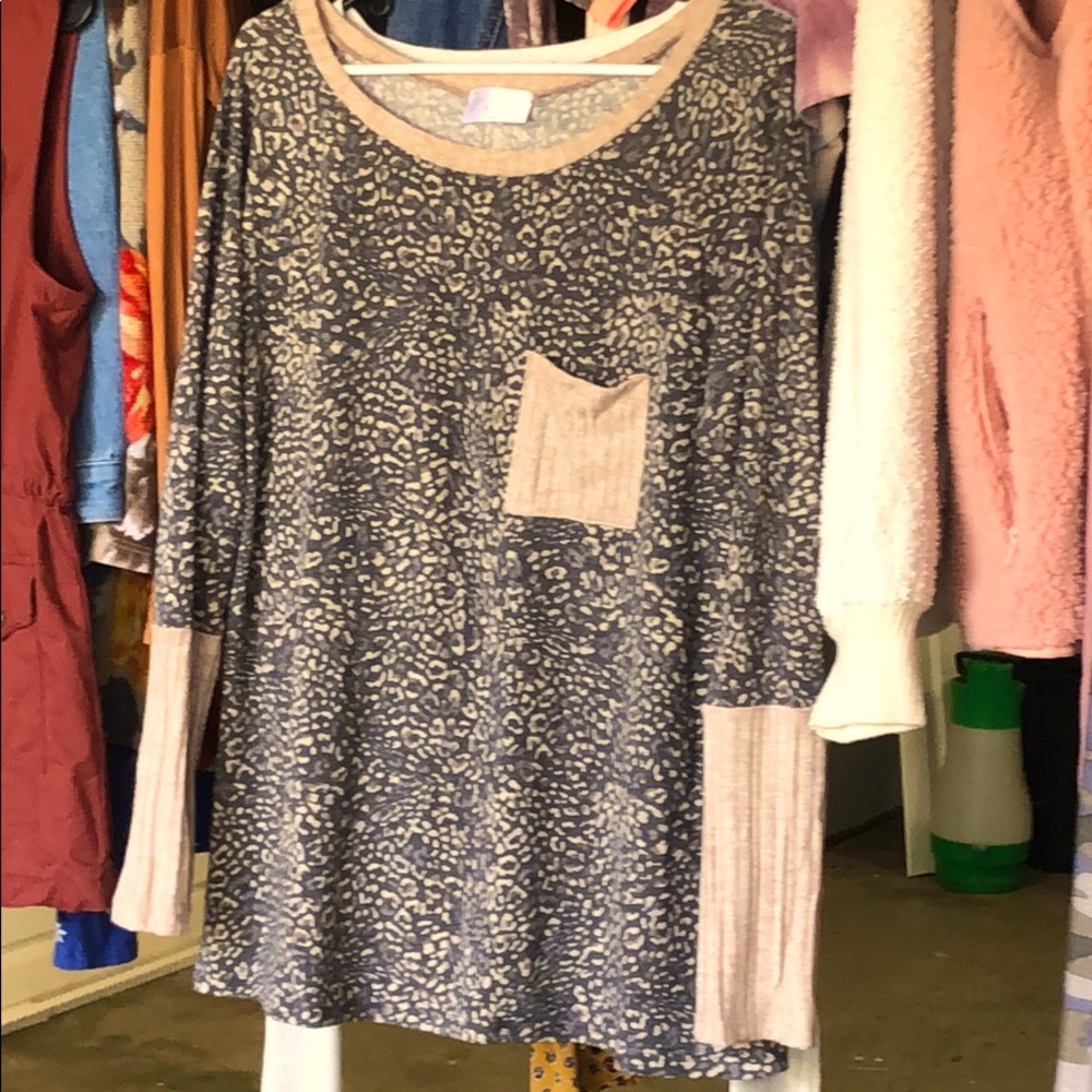 Animal print Brushed knit sweater